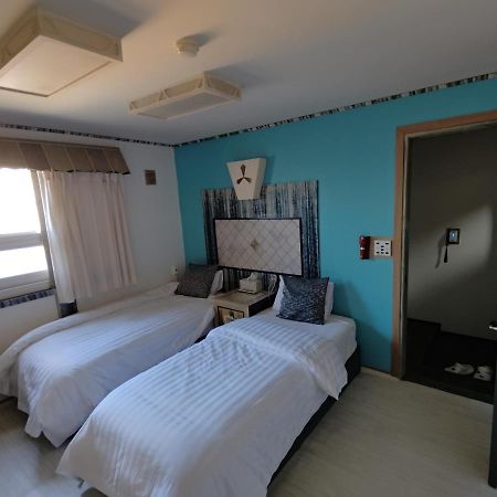 Athene Motel Gwangju Metropolitan City Exterior photo