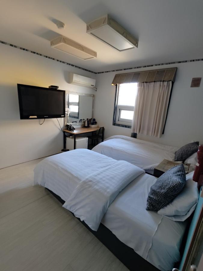 Athene Motel Gwangju Metropolitan City Exterior photo